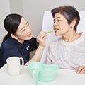 口腔ケアの介護